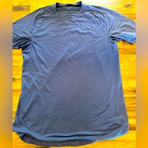 Men’s Lululemon Tee